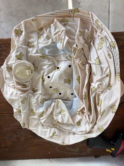 Inflatable baby seat
