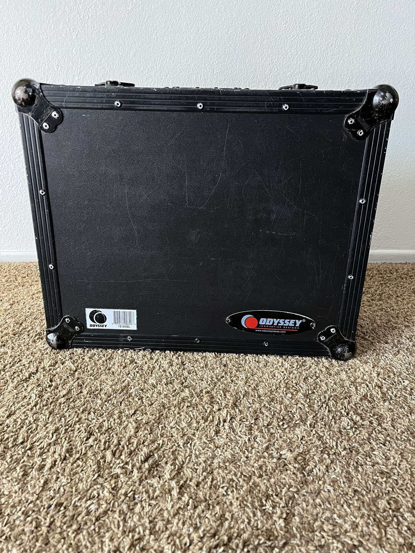 Odyssey FZ1200BL, Universal Black Turntable Flight Case