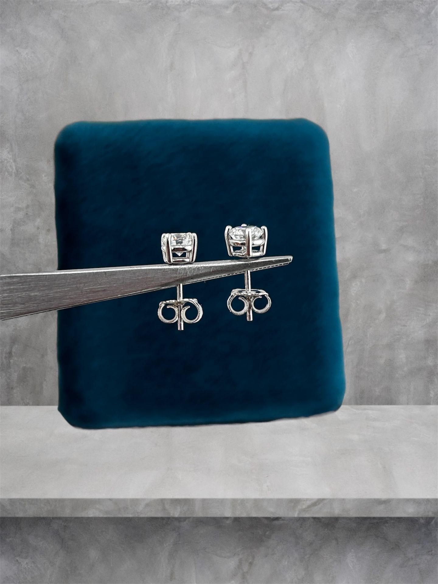 Push Back Earrings In 14k White Gold