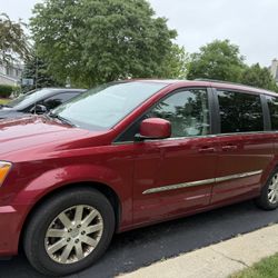 2012 Chrysler Town Country Minivan