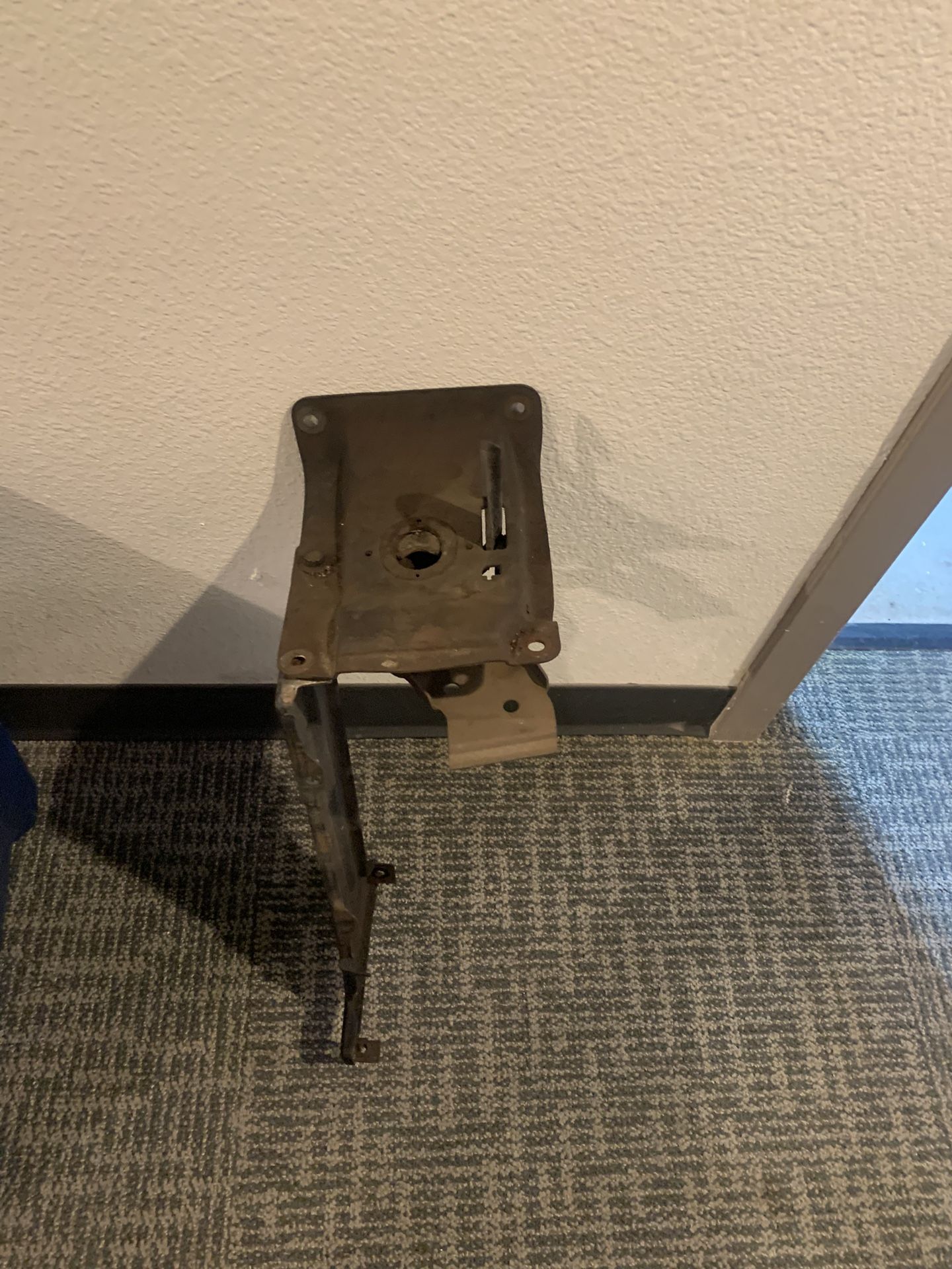 72 C-10 Hood Latch
