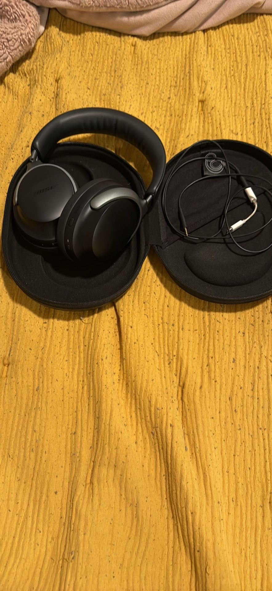 BOSE QC Ultra Headphones