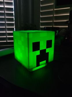 Minecraft Creeper Light