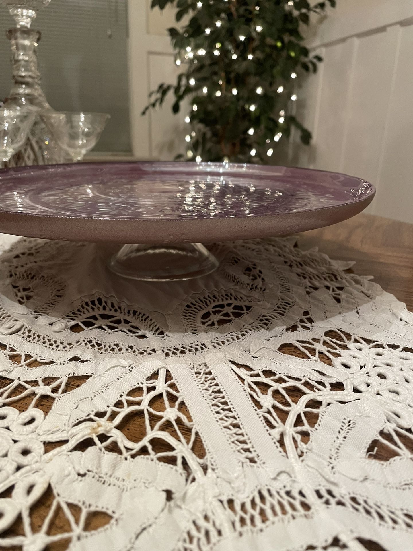 Large Cake stand with pedestal. Mauve with silver accents. 15.00