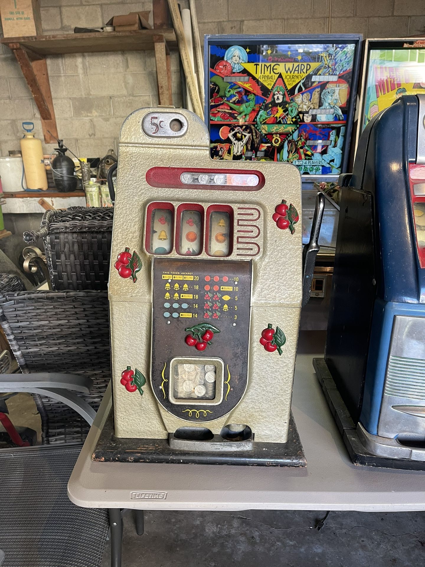 3 Vintage Slot Machines