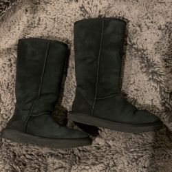 Women’s Ugg Boots Size 8 $25 OBO