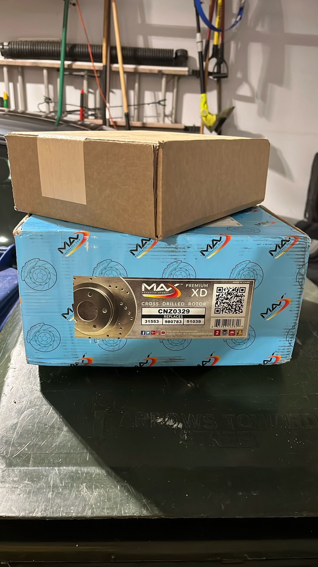 Rear Brake Rotors And Pads 2016 KIA Sorento Or Hyundai Santa Fe