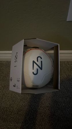 Official PUMA Neymar Jr Size 5 Soccer ball