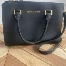 “Michael Kors” Handbag  *(Not A Knockoff!)