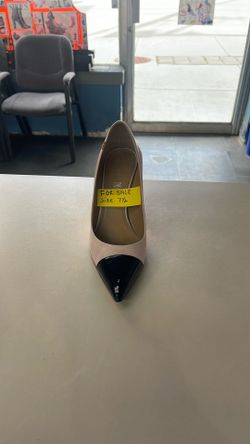 Size 7 1/2 Heels
