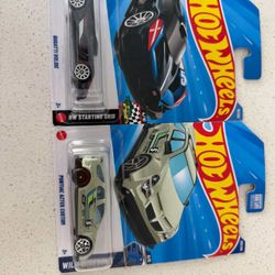 Hot Wheels Bugatti Bolide & Pontiac Aztek Custom