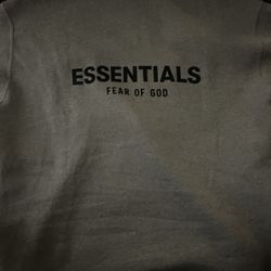 Essential Hoodie 