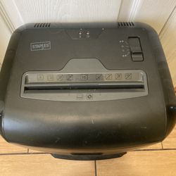 Staples Paper Shredding Machine