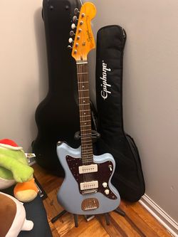squier classic vibe '60s jazzmaster limited-edition electric guitar - daphne blue used