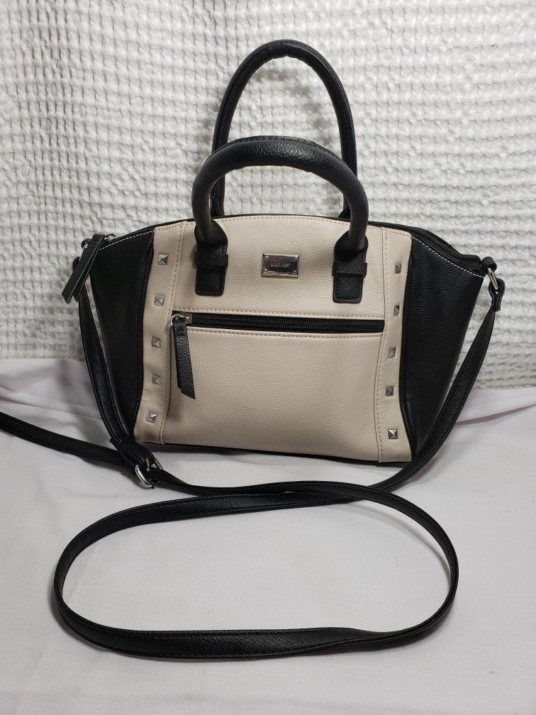 Nine West leather handbag 