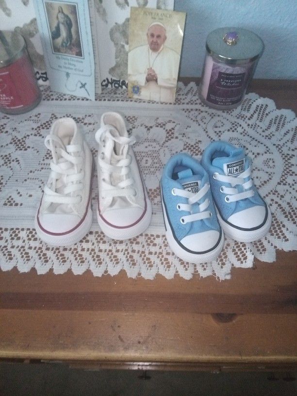 Converse/ Blue&White clean Brand New Shoes..