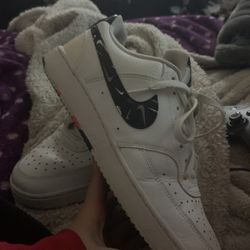 Nike Court Vision Low 