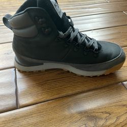 The North Face Men’s Boots 8.5