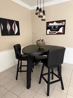 Counter-Height Dining Set