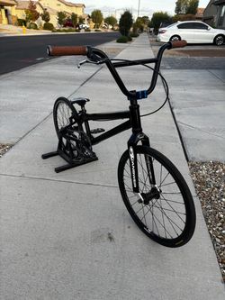 LDC Junior Pro BMX race bike - complete