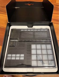 MASCHINE MK3 - Native Instruments