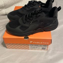 Black womens sneakers size 8.5