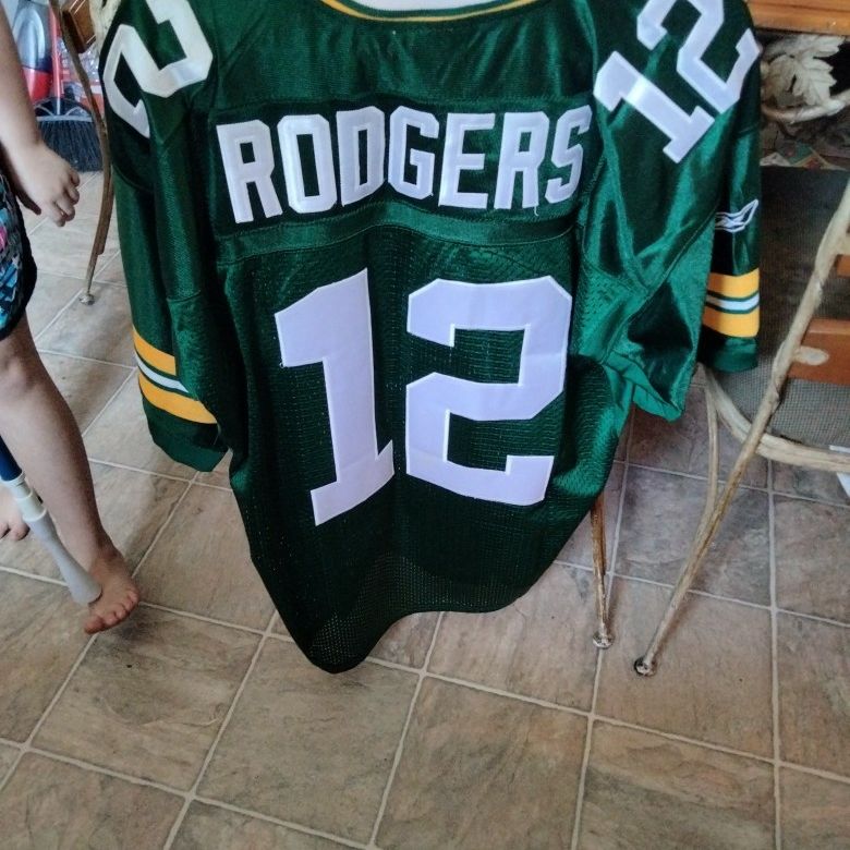 Throwback jersey Green Bay packers for Sale in Middlebury, CT - OfferUp