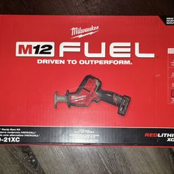 Milwaukee M12 Hackzall/4.0ah Battery/Charger 