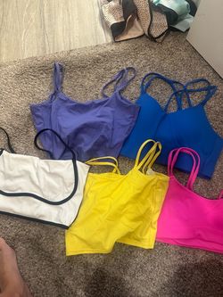 Sports bra woman