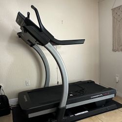 NordicTrack Commercial Incline Treadmill with Luxury Touchscreen