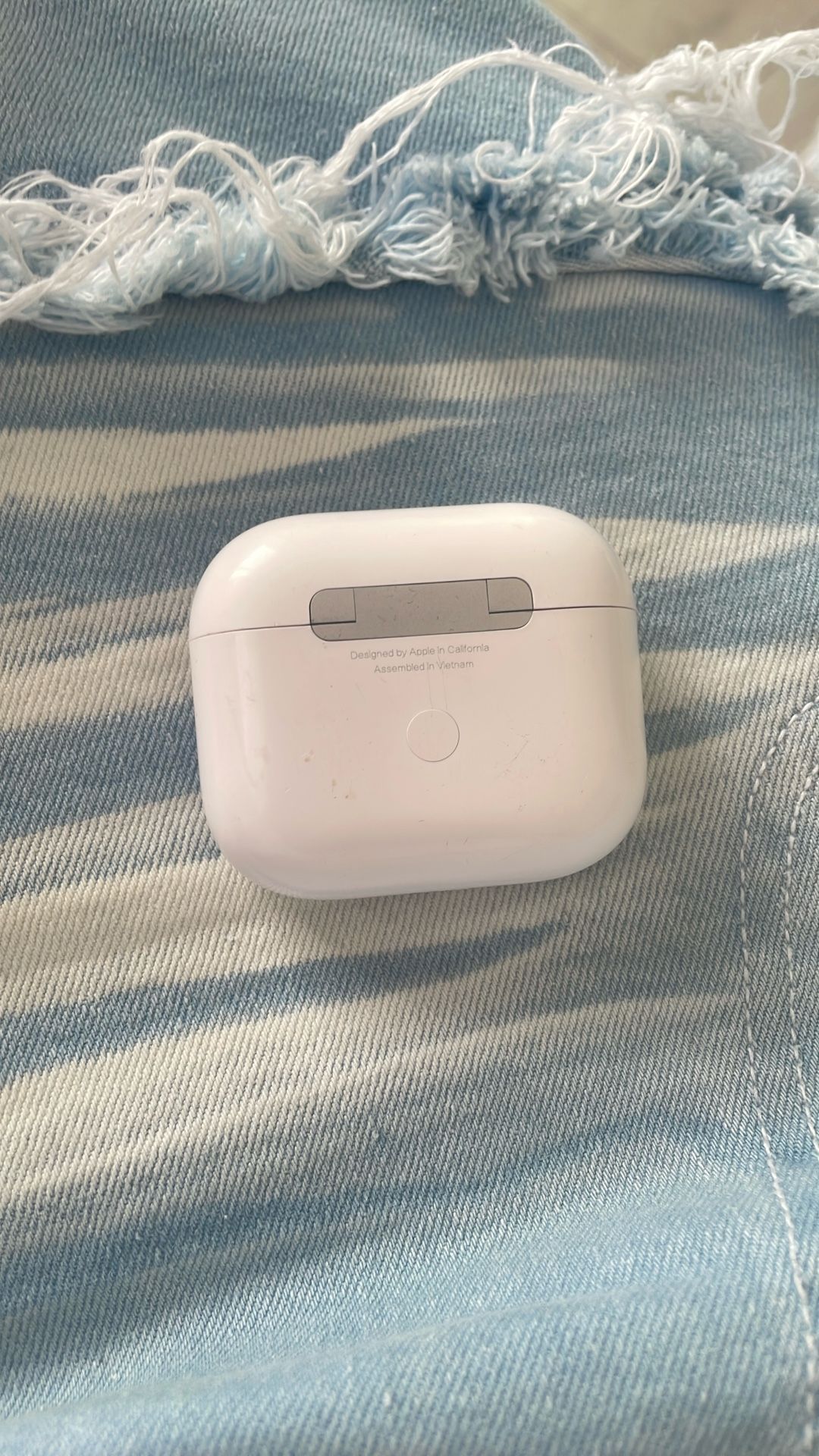 AirPods Gen 3