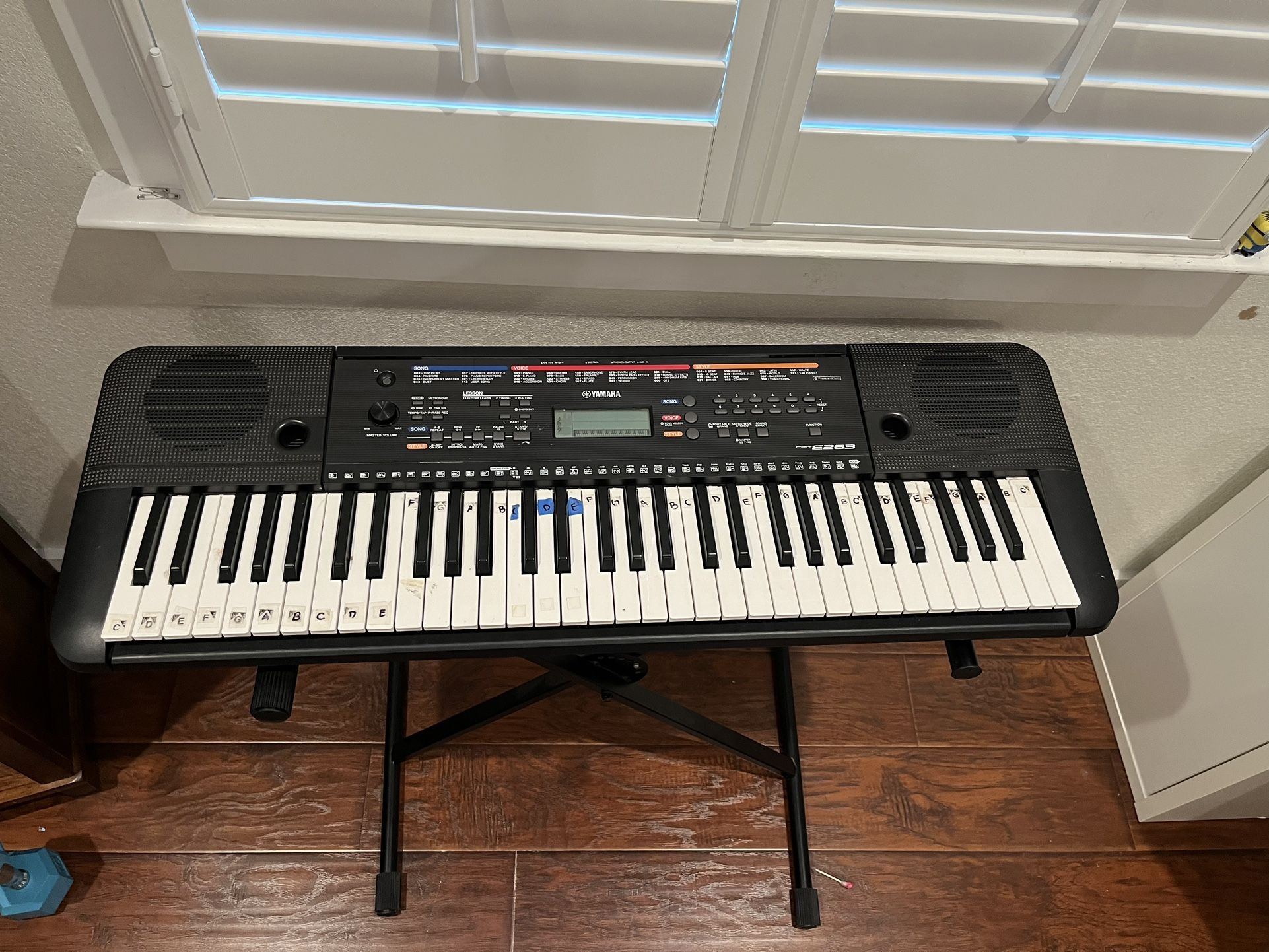 YAMAHA piano