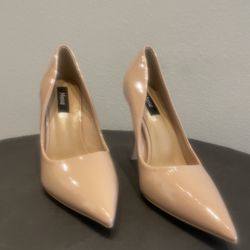 European Nude Heels Muse