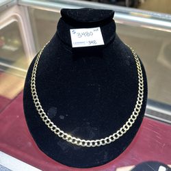 14k necklace ‼️ASK FOR DIANA‼️