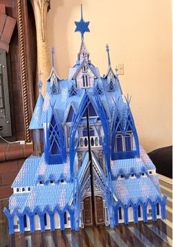 Frozen 2 castle