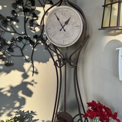 Howard Miller Standing Clock