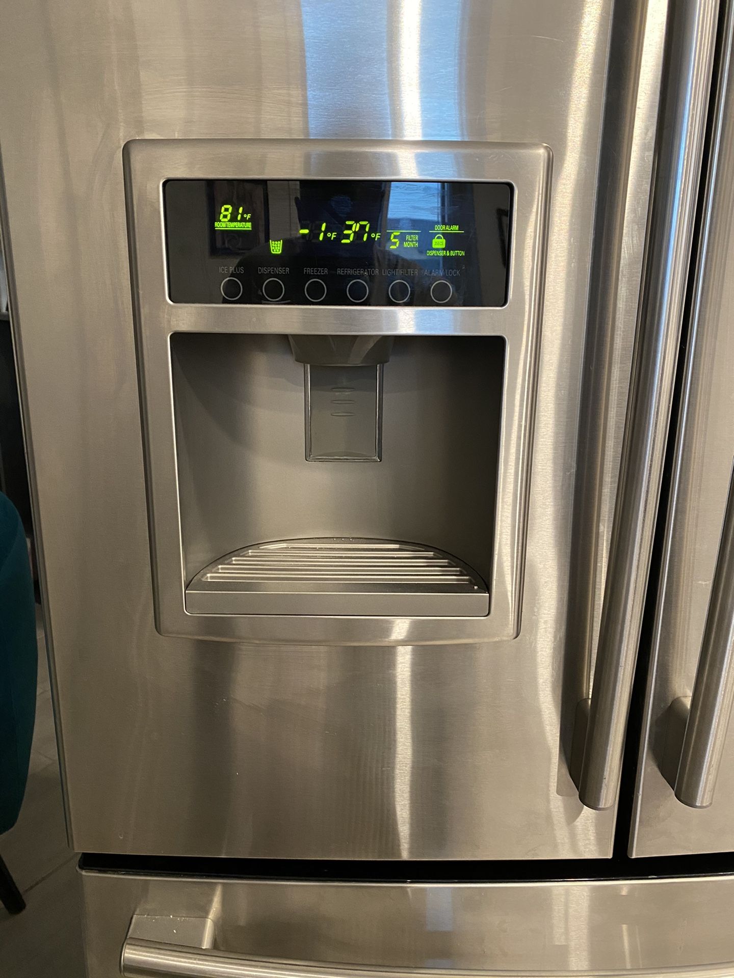 LG Stainless steel Refrigerator for Sale in North Las Vegas, NV OfferUp