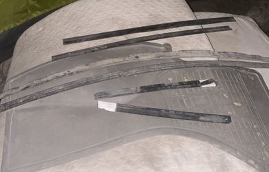 1987 Buick Regal Front &back Window Trim Rubber Gasket