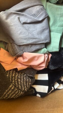 30 womens designer clothes Zara Joe’s jeans ….