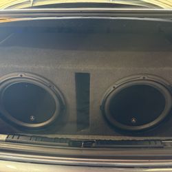 JL Audio Subwoofer Dual 12”