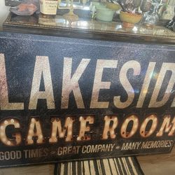 Large Picture Frame Game room/ski