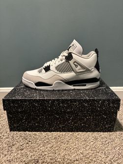 Jordan 4’s 11.5