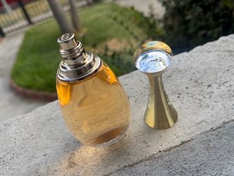 Dior J’adore Eau de Parfum – Elegancia que enamora ✨🌸