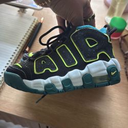 Little Kids Nike Uptempo Size 11