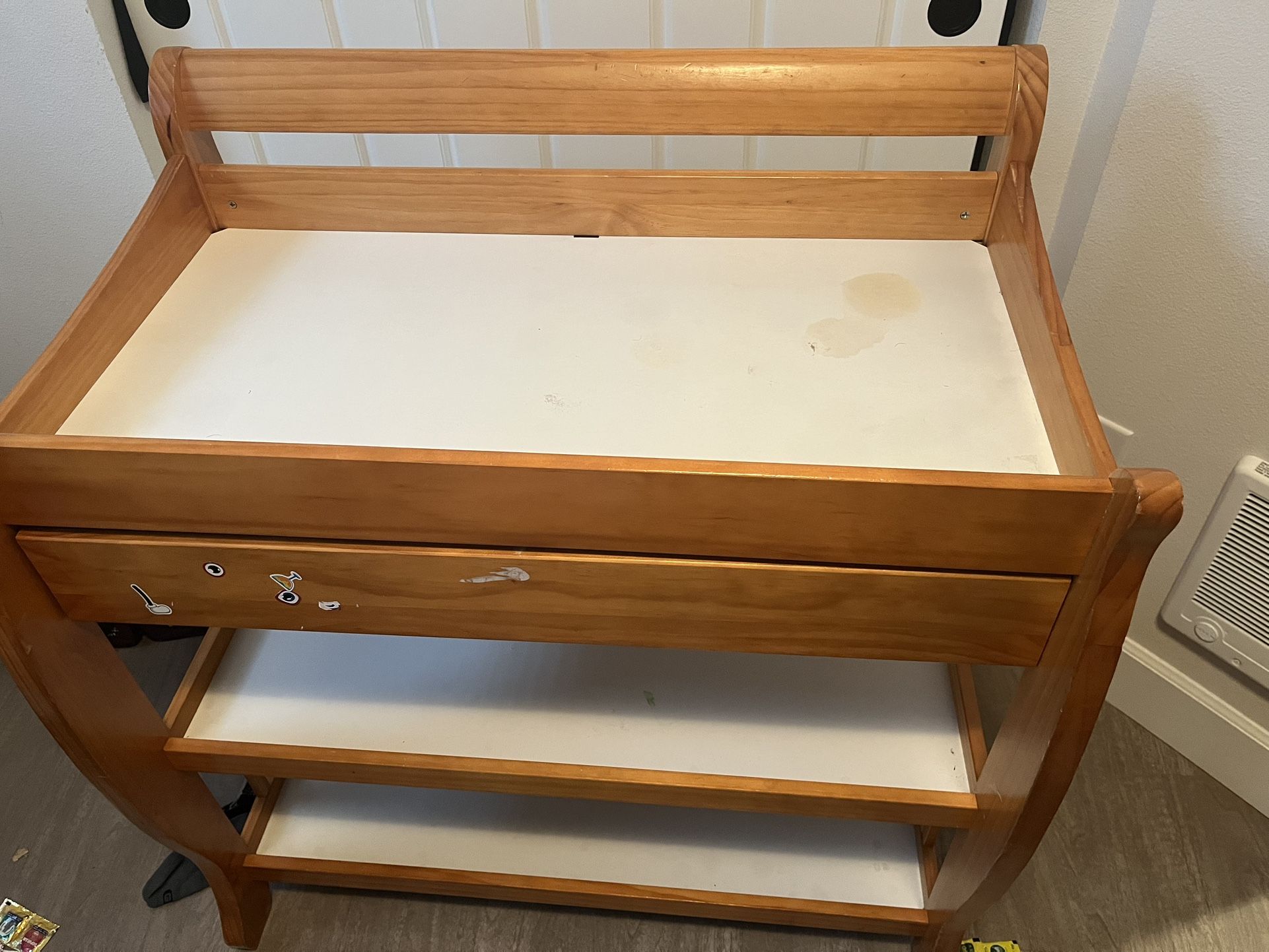 Diaper Changing Table 