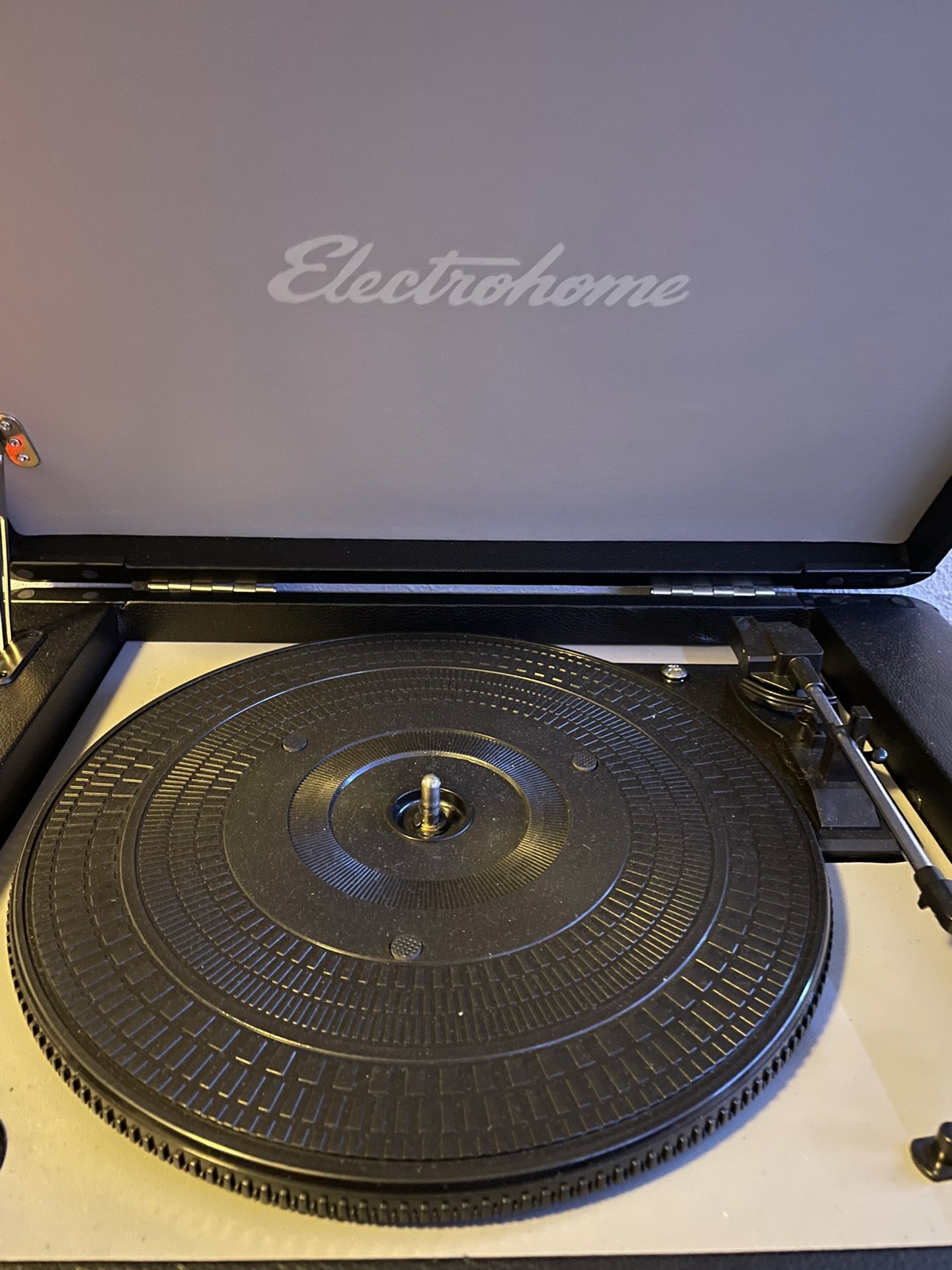 Electrohome Portable Record Player for Sale in Clearwater, FL OfferUp