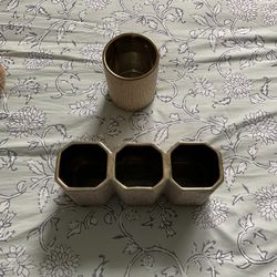 Set Of Pencil Holders/Makeup Brush Holder