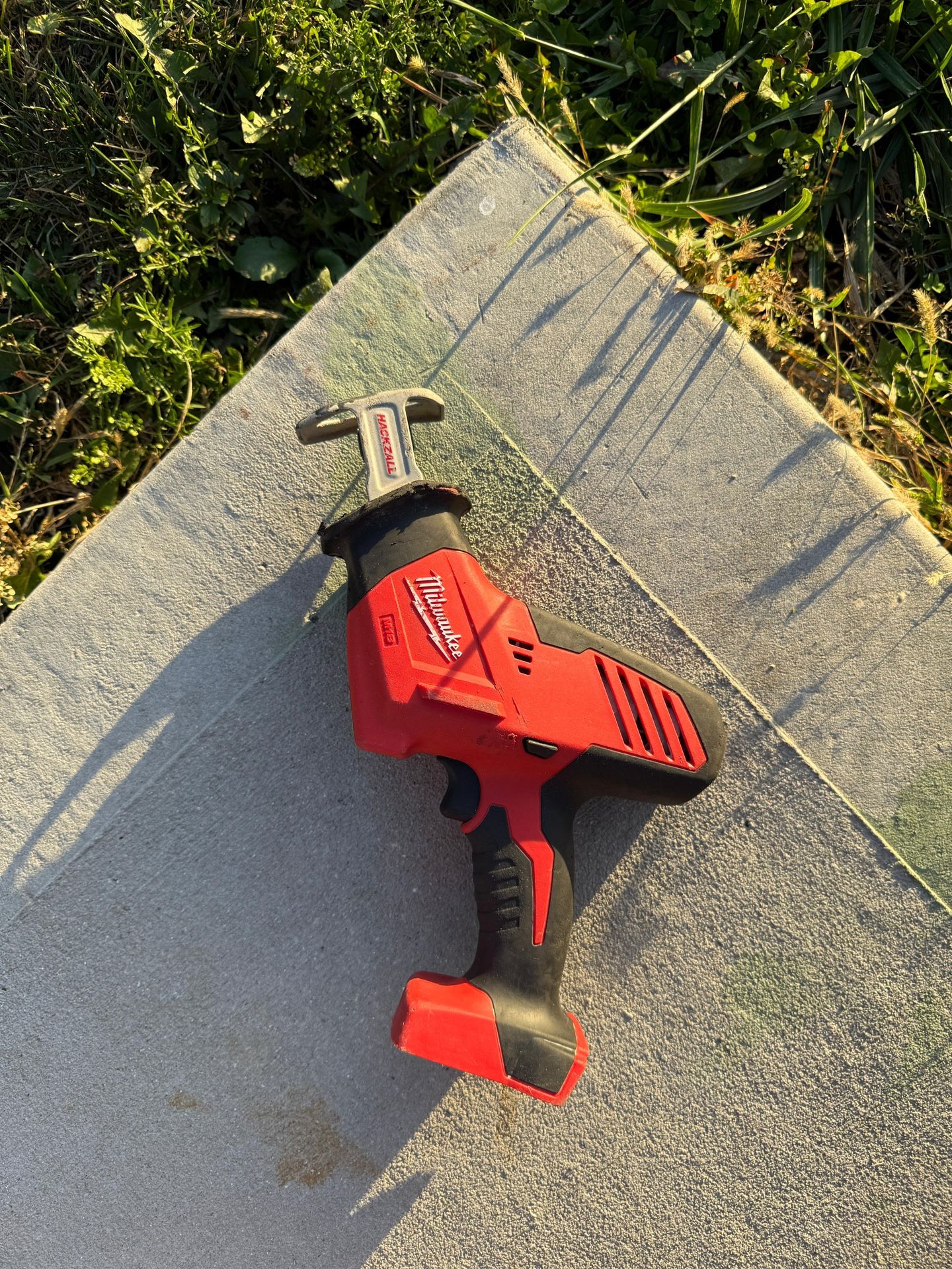 M18 18V Lithium-Ion Cordless HACKZALL Reciprocating Saw (Tool-Only)