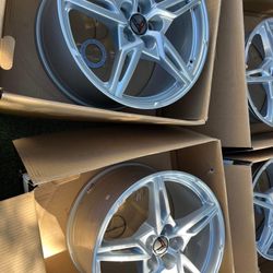 4 2022 CORVETTE 19”&20”wheels