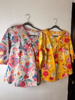 Floral Print V-Neck Blouses – Set of 4